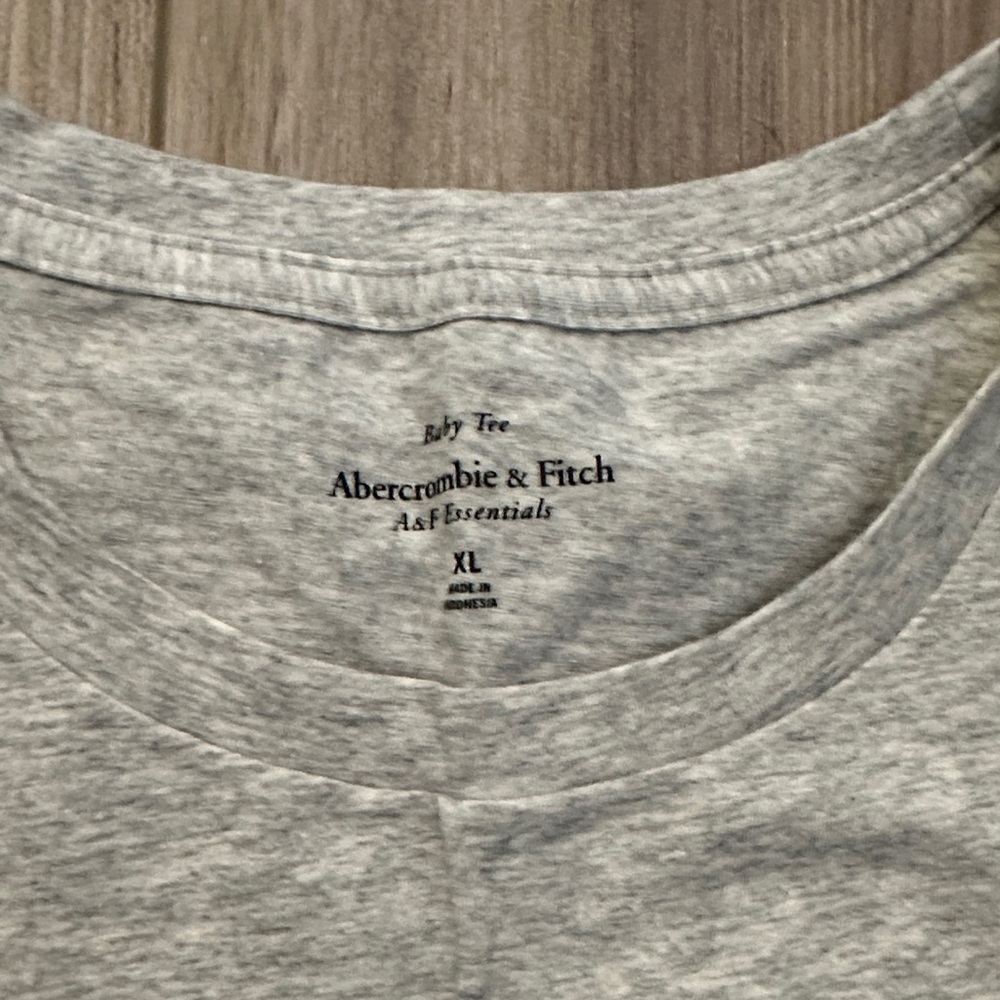 Abercrombie & Fitch Heather Gray Tee